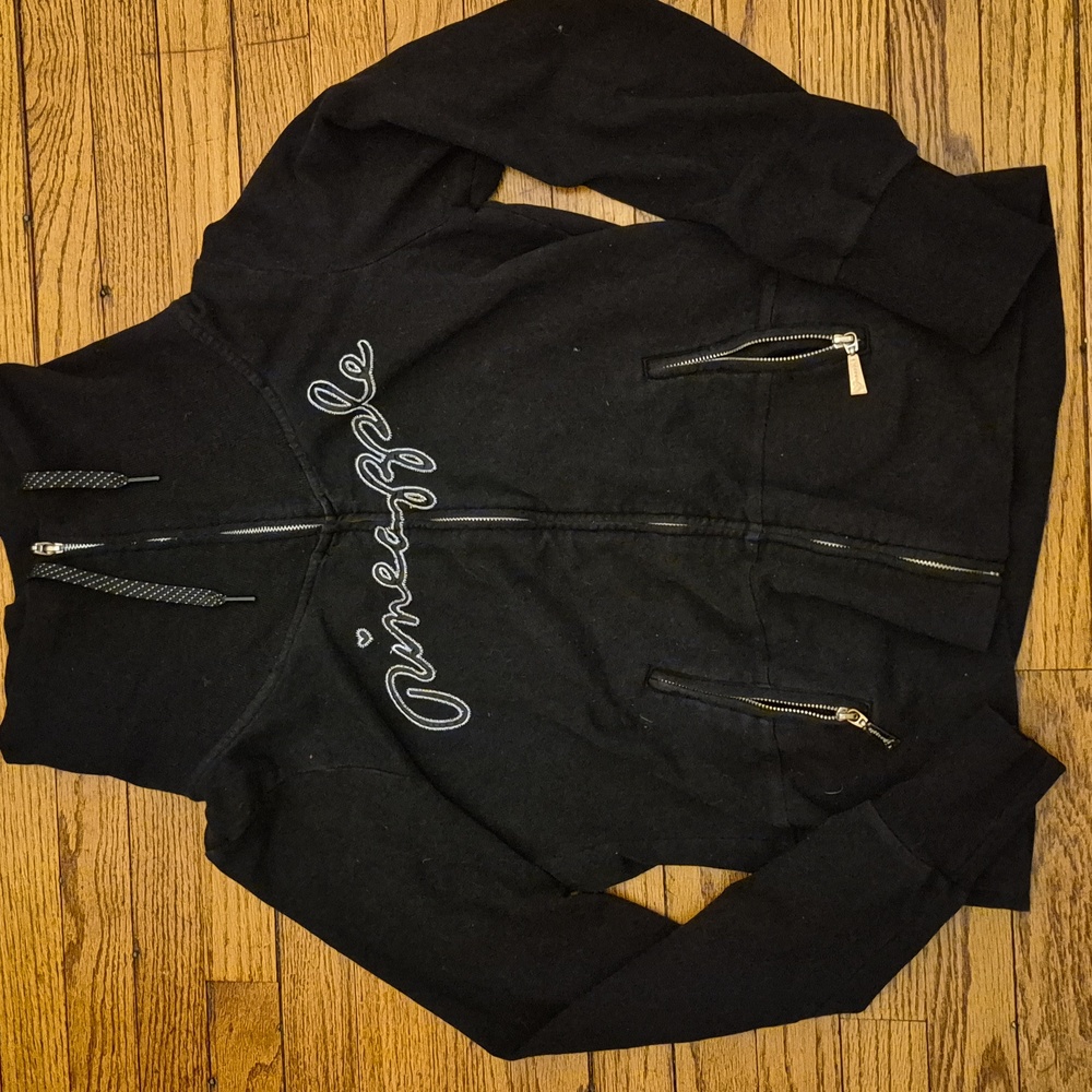 Pineapple Brand Junior’s Black Jacket Size: Medium neck closes with drawstring